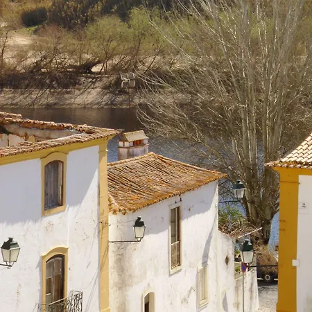 Casa Joao Chagas Guesthouse, Constancia, By Viva A Vida - Alojamentos E 3* Constância