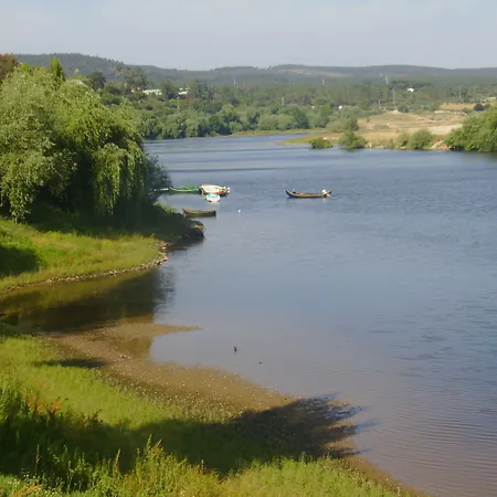 Casa Joao Chagas Guesthouse, Constancia, By Viva A Vida - Alojamentos E Hotel 3*