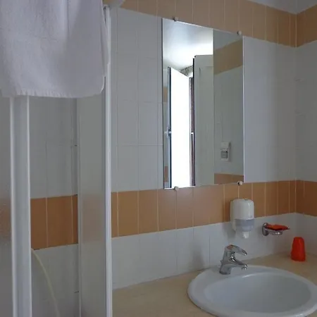 Casa Joao Chagas Guesthouse, Constancia, By Viva A Vida - Alojamentos E Hotel