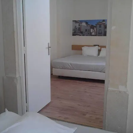 Casa João Chagas Guesthouse, 3* Constância