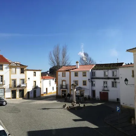 Casa João Chagas Guesthouse,