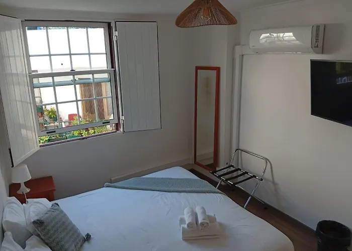 Casa Joao Chagas Guesthouse, Constancia, By Viva A Vida - Alojamentos E Szálloda 3*